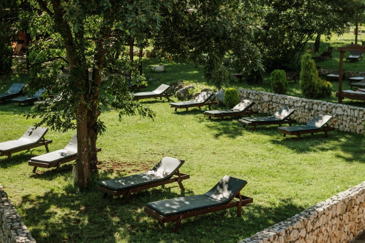 Hotel Etno Centar Balasevic Boljevac 외부 사진