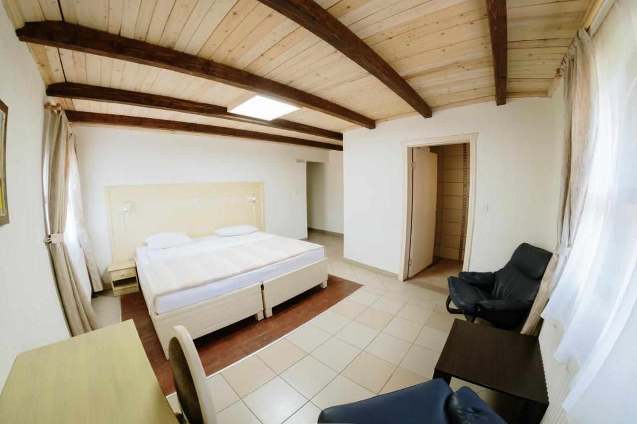 Hotel Etno Centar Balasevic Boljevac 객실 사진