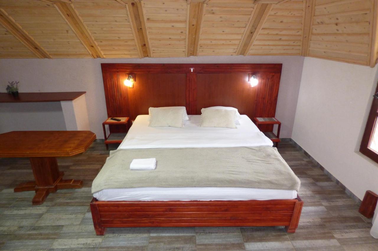 Hotel Etno Centar Balasevic Boljevac 외부 사진